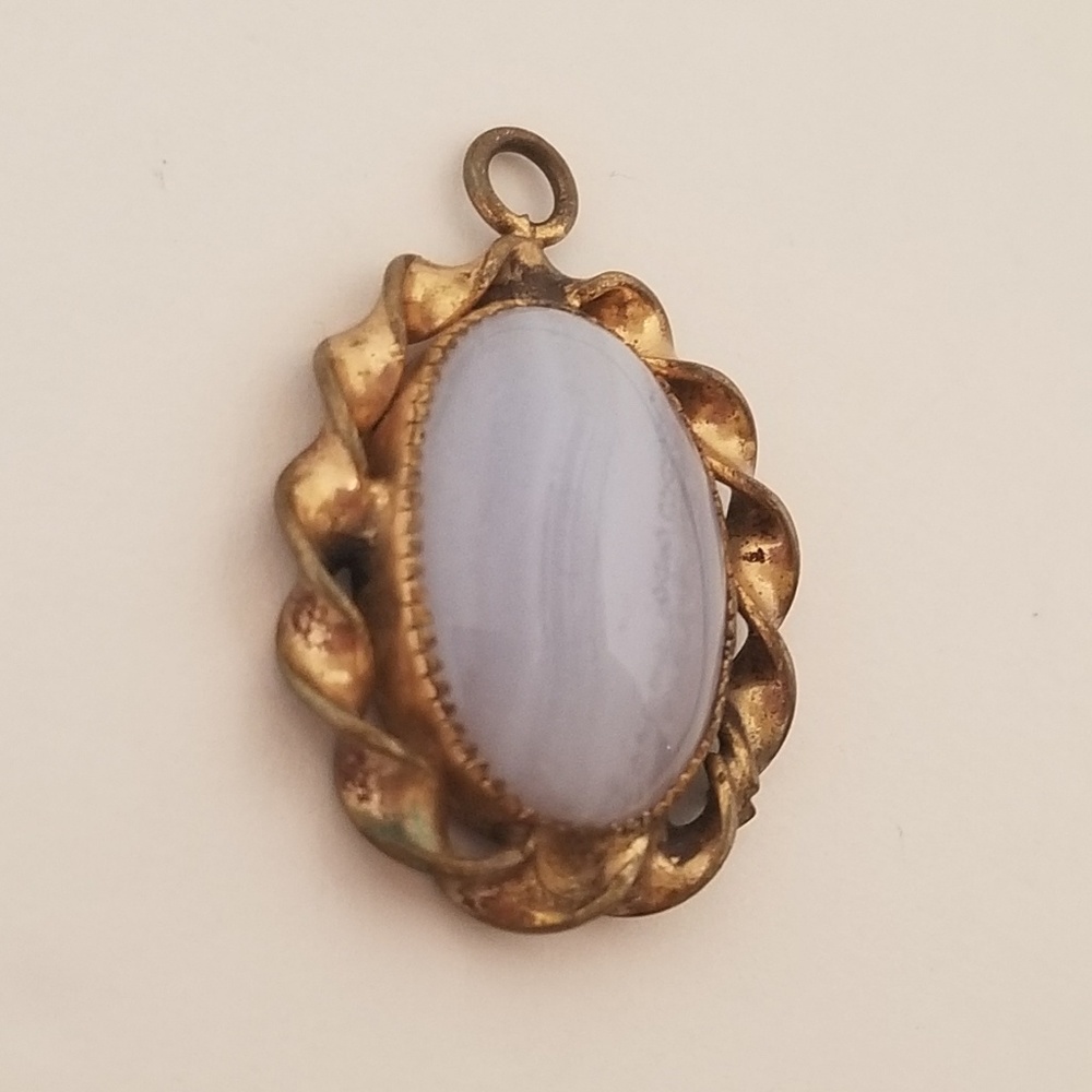 Gold Tone Blue and White stone Necklace Charm - Picture 3 of 8